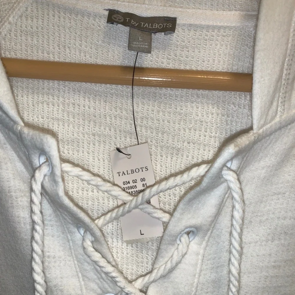 NWT T by Talbots White Pullover Tie-Up Hoodie, Large - Picture 2 of 3